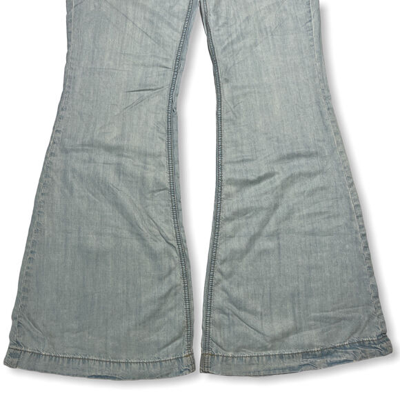NWT Free People Drapey Flare Beryl Jeans SIZE 29 Flare Leg 35 x 33 RUNS LARGE - Picture 11 of 12